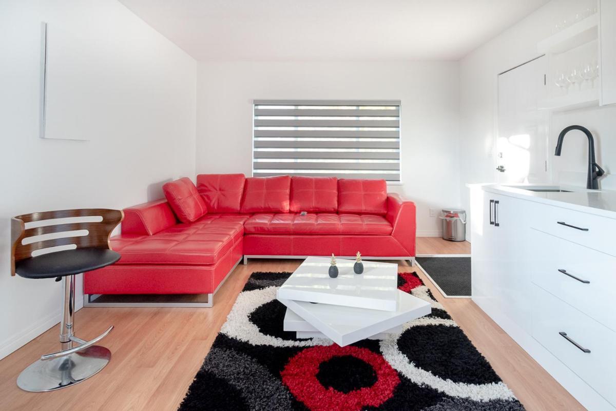 Spacious & Modern By The Beach White Rock Exterior photo